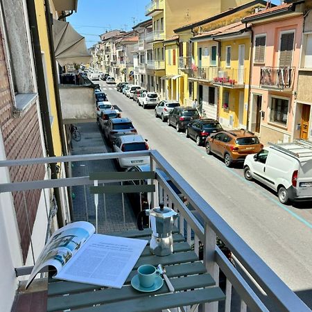 Sole E Mare - Viareggio Apartment Exterior foto